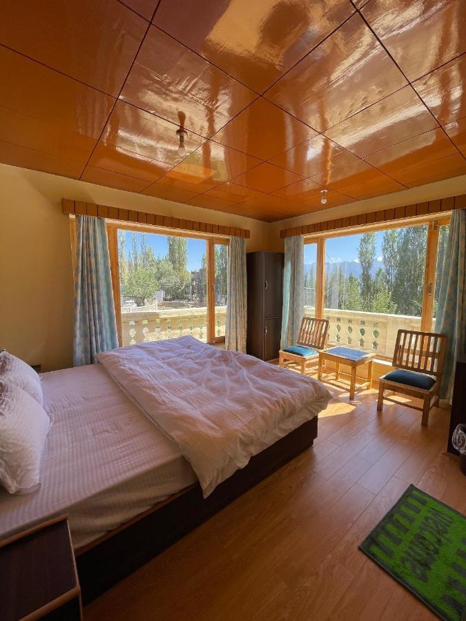 Hinjuma Guest House Leh Exterior foto